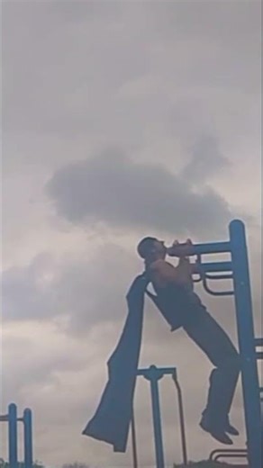 Batman Set His 711th World Record Of 120 Pullups!! #pullups