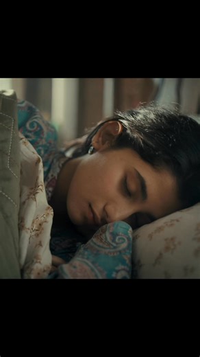 Some new beginnings don’t just need answers. They need understanding 🐶❤️ With AI Mode on Google Search as your companion, you can find your way through moments like this. It goes beyond answers to truly understand your doubts and feelings, helping you learn, plan, and feel confident on your new journey. Try AI Mode and #SearchLikeNeverBefore | Google