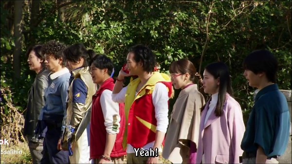 Kyoryuger 10th Anniversary Transformation Scene
