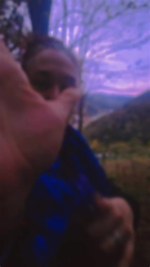 Videos de Makealo (@makealostudio) con “original sound - jkylxhyde”