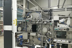 Continuous washing and bleaching ranges for knitted and woven