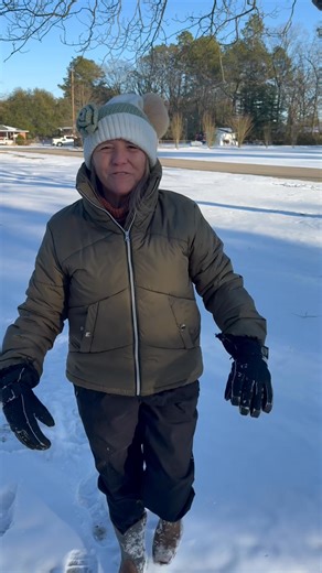 Show us your snow pics!!! I followed the Mayor’s lead; any pic will do! | Mighty Oak Market