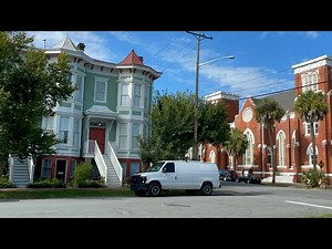 Driving Into Savannah Georgia 2021