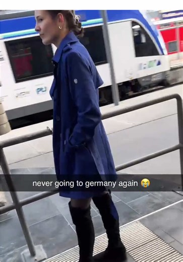 Zoena (@secretive.zoena)’s videos with original sound - Zoena