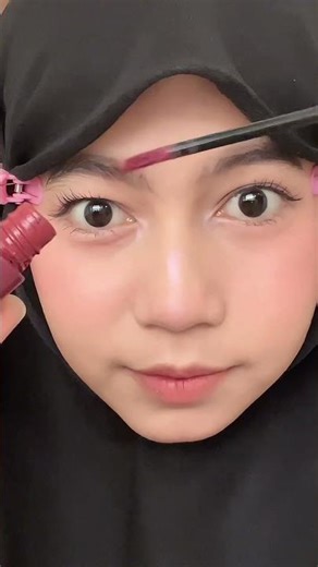 How I Do A Simple Ombre Lips Everyday | Wardah & Makeover 💋💗 #lipstick #lipglasting #makeup