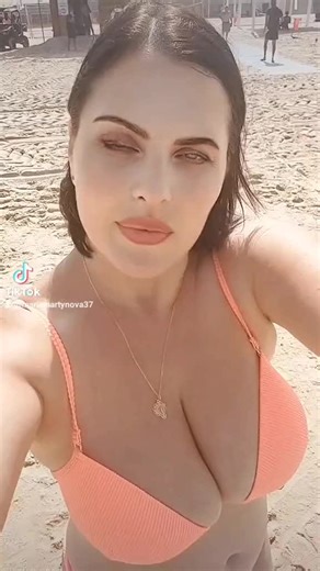 Beach Day Selfie in a Peach Bikini