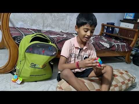 Shiv Solving 2x2 Rubik’s Cube in Seconds | Speedcubing Challenge 🧩🔥