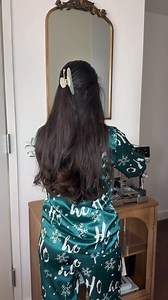 174K views · 7.4K reactions | asmr winter morning routine ❄️☃️ #morningroutine #winter #cozy #nyclife #Lifestyle #thatgirl #snowy #asmr #viral #wintervibes #aesthetic #cleangirl #christmas #nyc #girlythings #holiday #SelfCare #explore #christmasreels | Elysian.living | Facebook