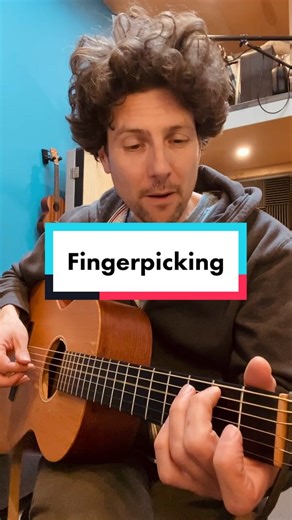 Learn Basic Fingerpicking Pattern for Guitar Chords