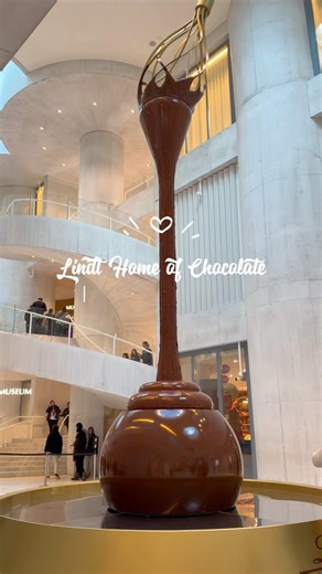 Lindt Home of Chocolate, all the free chocolate samples here! Asmr no music no voiceover #shorts