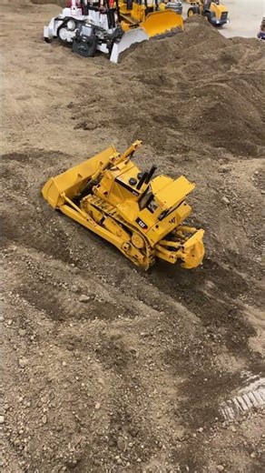 HUGE RC Bulldozer moving piles of dirt
