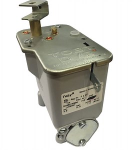 TOBY OIL CONTROL VALVE 4-13 1.8 CST 5215D004 WET