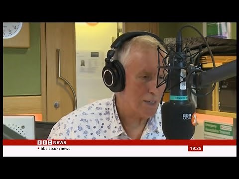 Radio 2 DJ Johnnie Walker retires from BBC (UK) 6/Oct/2024