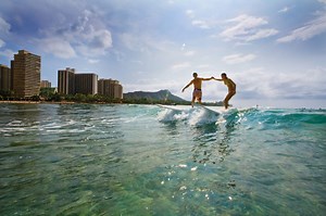 Surfing on Oʻahu