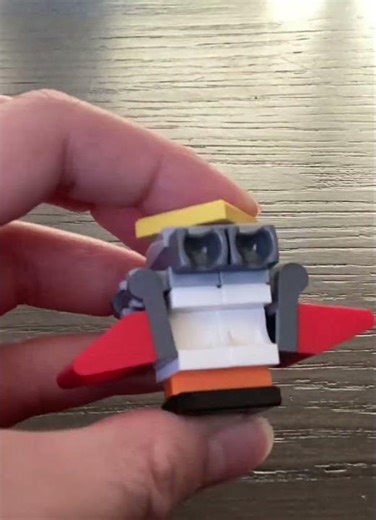 How to make a simple LEGO bird