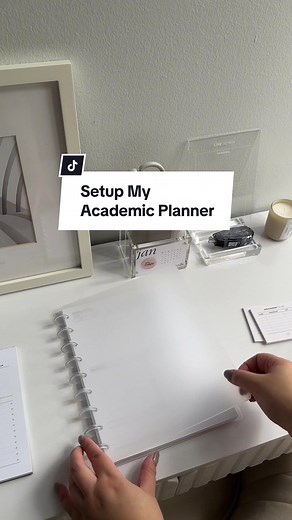 PART 2 | Setup My Academic Planner with Me ✨ Our Academic Discbound Planner Bundle includes a Classic Happy Planner planner with transparent cover, 3/4 plastic discs and 2 sets of inserts! You’ll also get a Study Notepad and Assignment Sticky Notes! All for $50 (value at $65.50)! 🤗 Limited Time Only! #classichp #classichappyplanner #discbound #discboundplanner #academicplanner #schoolplanner #studygram #studynotepad #planner #plannershop