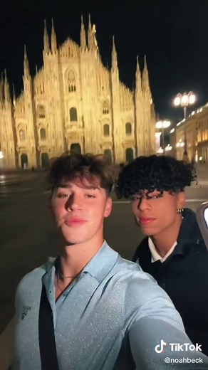 tf was @larrayeeee throwing up