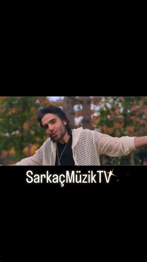 #ismailyk ‪@IsmailYKVideo‬ #keşfet #halay #istanbul #türkü #gitar #viralvideo #komedi #lustig