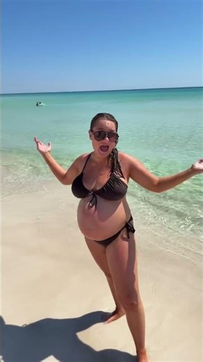 hot mom summer loading #fyp #foryou #pregnancy #pregnant