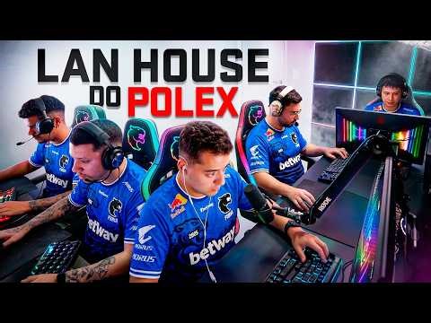 We created a LAN house in the POLEX STUDIO to play CS2!