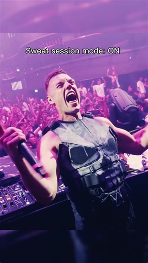 Intense HIIT Class with Hard Techno Beats