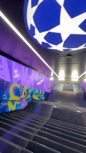 652 reactions · 17 shares | POV: Making the walk out to the Champions League final venue 朗 | TNT Sports Football | Facebook