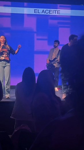 🔥 Qué reencuentro tan especial vivimos este sábado. Dios Padre, Hijo y Espíritu Santo hablaron directo a nuestros corazones, renovando el amor, la fe y la unidad en cada persona. ❤️ Gracias a los Pastores Sandro y Tatiana Garzón por guiarnos con sabiduría y traer palabra de cielo. ¡Salimos fortalecidos y más enamorados del propósito de Dios! 🙏 | MCI Madrid España Iglesia Cristiana