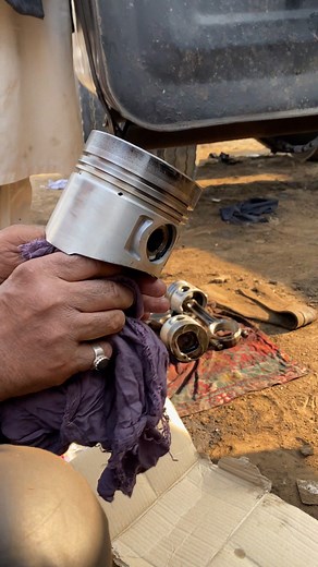 46K views · 458 reactions | Old Expert Mechanic Work On Engine Piston #mechanic #EXPERT #restoration #fbreels #Pistons | MacTech Pakistan | Facebook