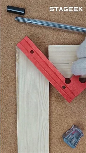 The Easiest Miter Lock Joint Layout EVER 👀#stageek #woodworking #shorts