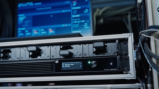 Let's take a deeper look at #Spectera's Base Station: the ecosystem's core provides up to 64 (32 in/32 out) 😲 channels & allows for 2 independent wideband RF carriers. See the full list of tech specs ➡️ https://urlr.me/JAw8Mp | Sennheiser