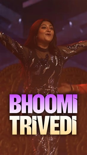 Bhoomi Trivedi set the GIFA 2024 stage on fire with her powerful voice and captivating performance! 🔥🎤 #BhoomiTrivedi #GIFA2024 #GIFAHighlights #LivePerformance #MusicMagic #StunningVoice #Showstopper #StageOnFire #UnforgettableMoments #MusicalNight | GIFA -Gujarati Iconic Film Award