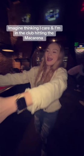 🤣 #fyp #funny #macarena | macarena dance