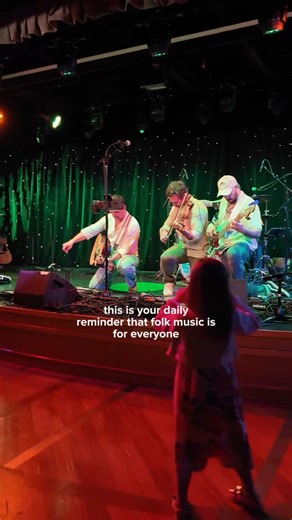 we want all ages to enjoy our shows! and this is just a testament that music has no age limit - what age did you start listening to folk music? 🎻 it won’t come as any surprise that we grew up on bluegrass and Irish folk, and after all these years the strings haven’t gotten old yet 🎻 (wish we could say the same about our knees! 😂) #folkband | Scythian