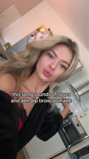 Achieve Perfect Brows with ABH Dip Brow Pomade