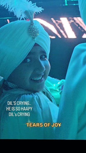 DIl's Crying he was sooo happy.. if you want to see what TEARS OF JOY look like and what true emotions are..watch this video. Diljit Dosanjh AURA and his music and vibe... made dil move to tears | Aman ll Jasmine ll Tegh ll Dil