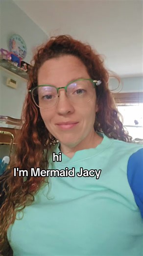 give me a like and follow!! check out my linktree for lots of goodies! #mermaidjacy #underwater #model #underwatermodel