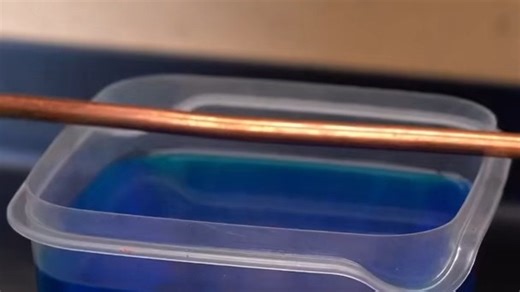 黄铜零件的镀铜和组装