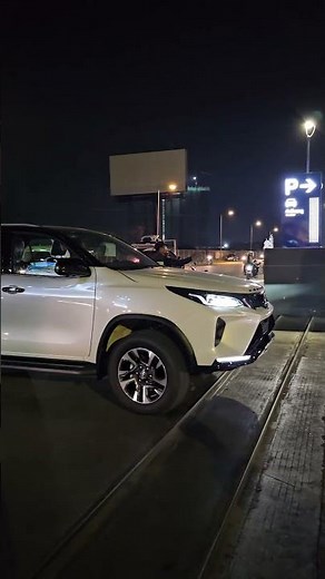 Toyota Fortuner Legender 2026