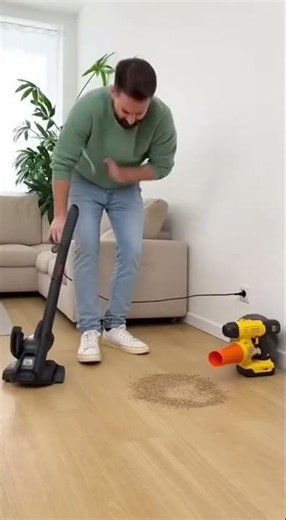 Cat Unplugs Vacuum, Plugs In LEAF BLOWER! 😼💨