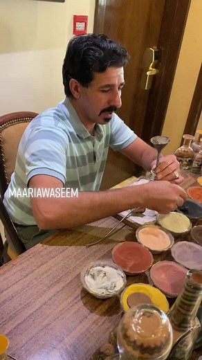 Creating Beautiful Sand Art in Jordan | Travel Diaries