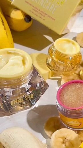 Say hello to your new favorite routine with the Ultimate Banana Star Skincare Bundle, featuring three must-have banana-infused essentials that nourish, hydrate, and leave your skin and lips irresistibly soft! 🍌🫦💦⁠ ⁠ Bundle & SAVE on this #iconic Skincare Routine ⤵️⁠ 💛 Banana Star Moisturizer⁠⁠ 💛 Banana Cream Pie Velour Lip Scrub⁠⁠ 💛 Banana Star Lip Mask⁠⁠ ⁠ ⁠⁠⁠📹 @prettynbaked_⁠ ⁠ #JeffreeStar #JeffreeStarCosmetics #JeffreeStarSkincare #BananaStar #VeganSkincare #CrueltyFreeBeauty #LipCare