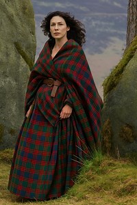 Highlander Great Kilt for Women – 16th Century Traditional Tartan Renaissance Scottish Costume – Great Kilts | Available in 50  Tartans - Etsy UK