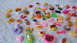 MUYIZI 100Pcs Miniature Foods Mini Food Miniature Doll House Accessories Small Resin Doll Food Dollhouse Food Set for Pretend Play Kitchen
