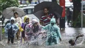 Ap Rains: ఏపీలో భారీ వర్షాలు.. నేడు విద్యాసంస్థలకు సెలవు