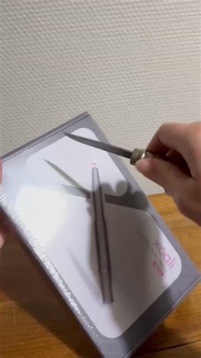 💅✨ La ponceuse électrique Xoali : l’outil incontournable pour des ongles pro à la maison ! Ce kit 12-en-1 complet est parfait pour réaliser manucure, pédicure, retrait de vernis semi-permanent, faux ongles, callosités et même champignons 🧼💖 ⚡ Ce qu’on adore : • Moteur puissant 25 000 RPM pour un résultat rapide & efficace • Embout céramique premium : léger, solide, chauffe peu & réduit les vibrations • Roulette de réglage précise mode avant / pause / reverse • 500h de durabilité, soit 2,5x pl