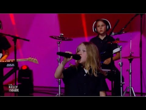 Walk off the Earth - Live with Kelly and Mark! Ft. ‪@luminatisuns‬