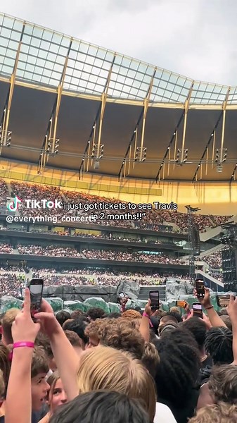 travis eu your 2024 will forever be legendary #travisscott #circusmaximustour #travisscottconcert