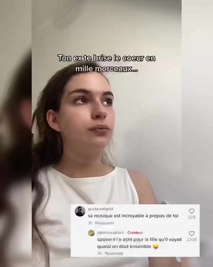 Révélation de la séparation du groupe VideoClub due à une tromperie