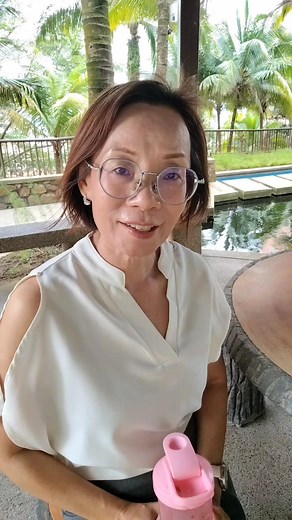 什么是 BMR？看完你就懂了！🧠 ​BMR (基础代谢率) 不是运动消耗，而是维持你生命活动所需的最低热量。 ​简单科普，让你秒懂 BMR 的重要性！学起来，健康不走弯路！ ​#基础代谢 #BMR科普 #健康小知识 #身体秘密 #能量消耗 ＃BeeLien健康瘦身小学堂ep1 | Soo Bee Lien