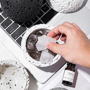 [Hot Item] Volcanic Rock Aromatherapy Crystal Diffuser Essential Oil Household Indoor Long-Lasting Light Fragrance Without Fire